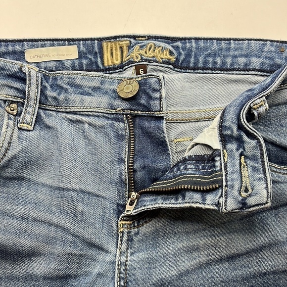 Kut From The Kloth Catherine Boyfriend Short Size 6 - Picture 16 of 16
